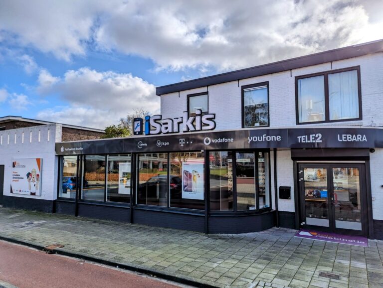 iSarkis winkelpand Anjelierstraat 2 Almelo